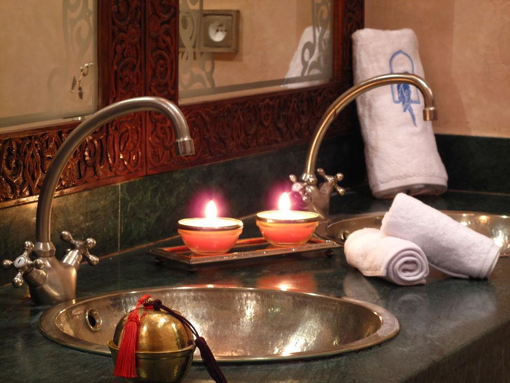 Le Perroquet Bleu & Marrakesch